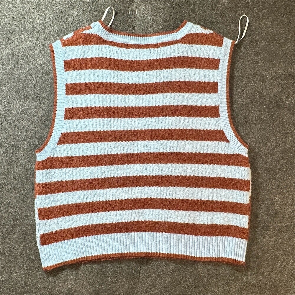 Sugar Moon Sweater Vest Womens Size L Light Blue Brown Check Floral - Picture 3 of 7
